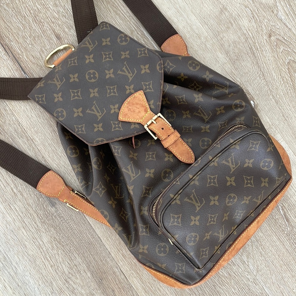 Louis Vuitton Monogram Montsouris GM Backpack | Vintage LV Brown Canvas Leather - Picture 2 of 10